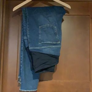 Maternity skinny jeans